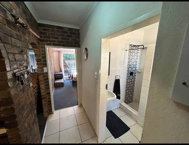 1 BEDROOM APARTMENT FOR SALE IN MEERHOF